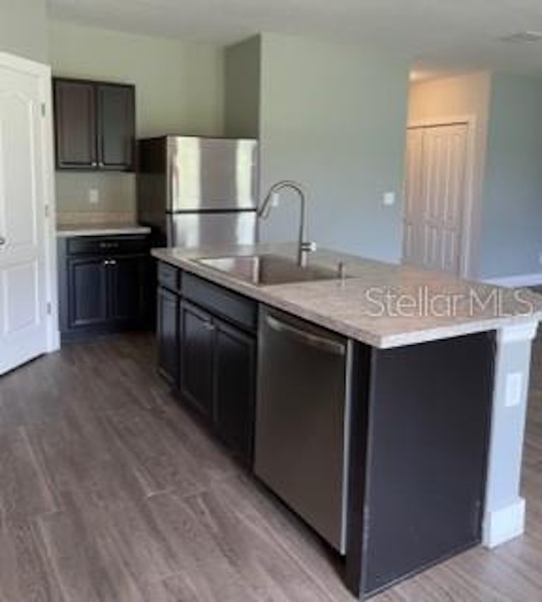 Photo 8 of 17 - 14558 Haddon Mist Dr, Wimauma, FL 33598