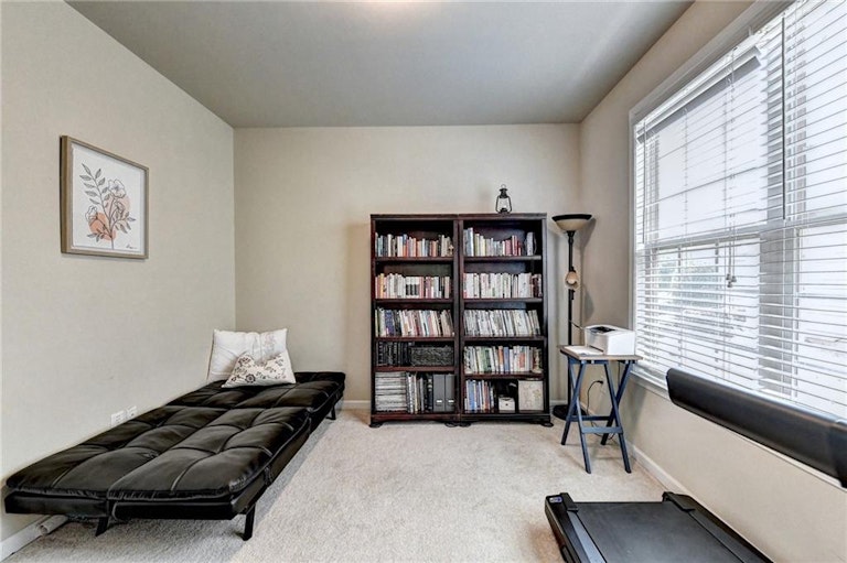 Photo 20 of 38 - 342 Rutlidge Park Ln, Suwanee, GA 30024