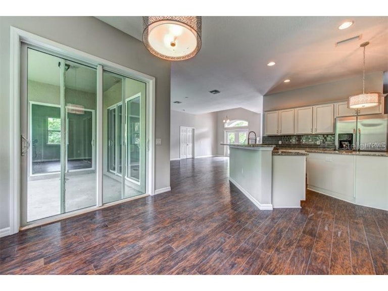 Photo 12 of 25 - 5820 Denison Dr, Venice, FL 34293