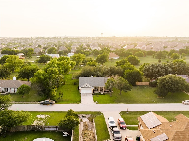 Photo 40 of 40 - 21004 Apache Plum Ln, Pflugerville, TX 78660
