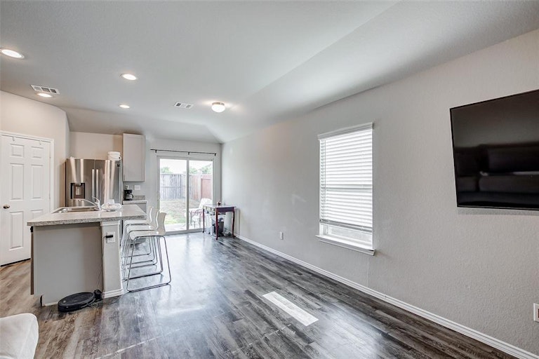 Photo 23 of 42 - 23330 Dovetail Colony Ct, Katy, TX 77493