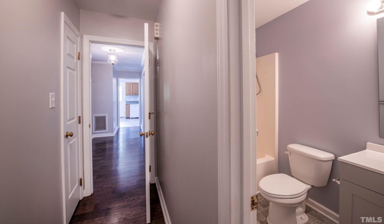 Photo 13 of 30 - 417 S Hollybrook Rd, Wendell, NC 27591