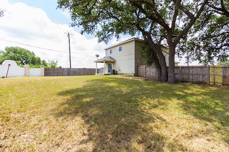 Photo 18 of 18 - 12303 Java Wood, San Antonio, TX 78254
