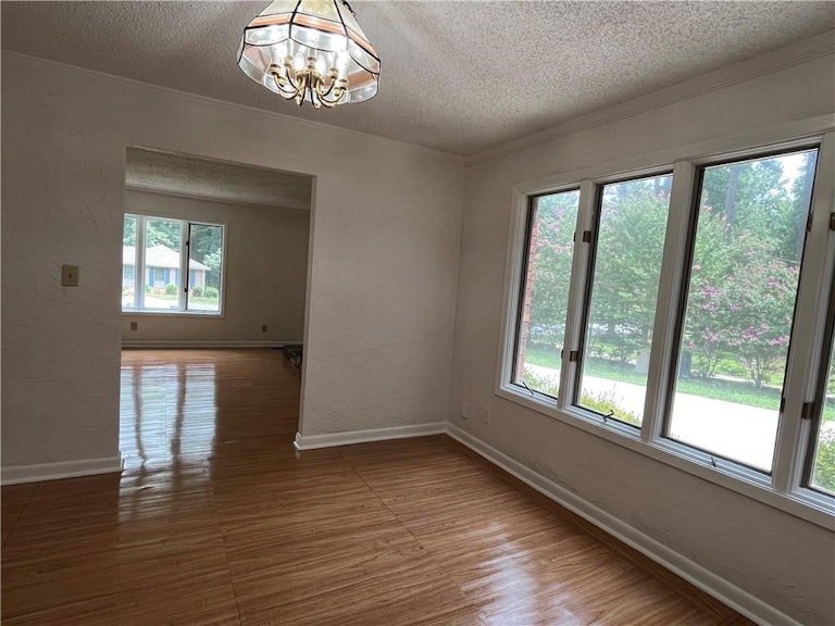 Photo 7 of 23 - 4491 Cedar Park Dr, Stone Mountain, GA 30083
