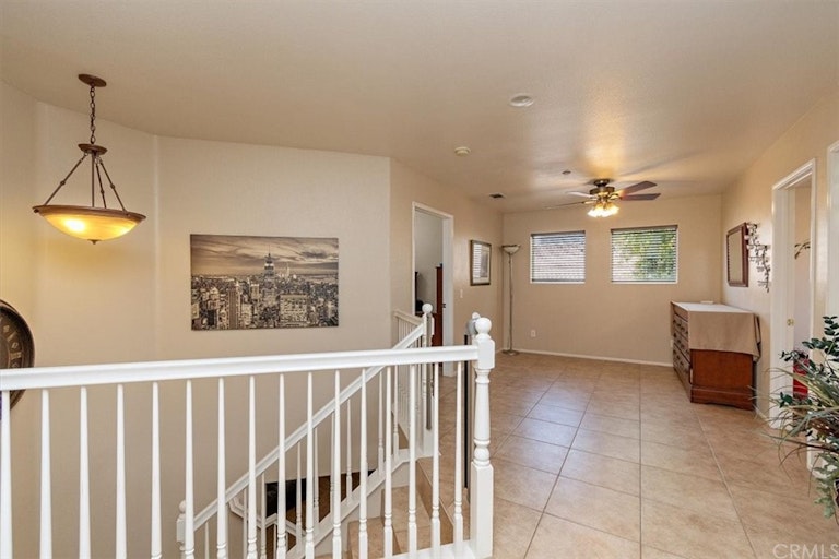 Photo 18 of 33 - 7028 Julian Ln, Fontana, CA 92336