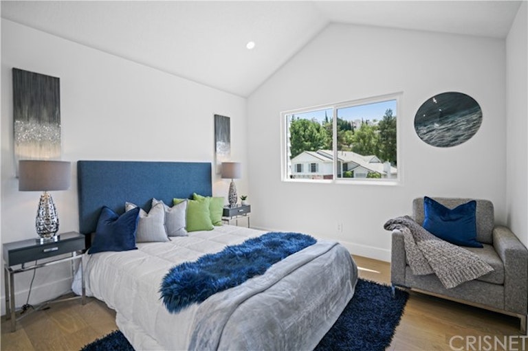 Photo 33 of 43 - 11905 Andasol Ave, Granada Hills, CA 91344