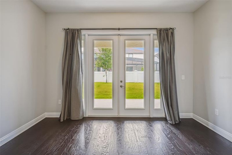 Photo 37 of 77 - 10430 Warrick St, Orlando, FL 32836