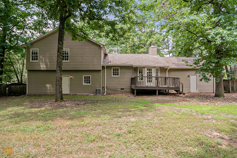 Photo 24 of 26 - 4695 Brandon Acres Ln, Buford, GA 30519