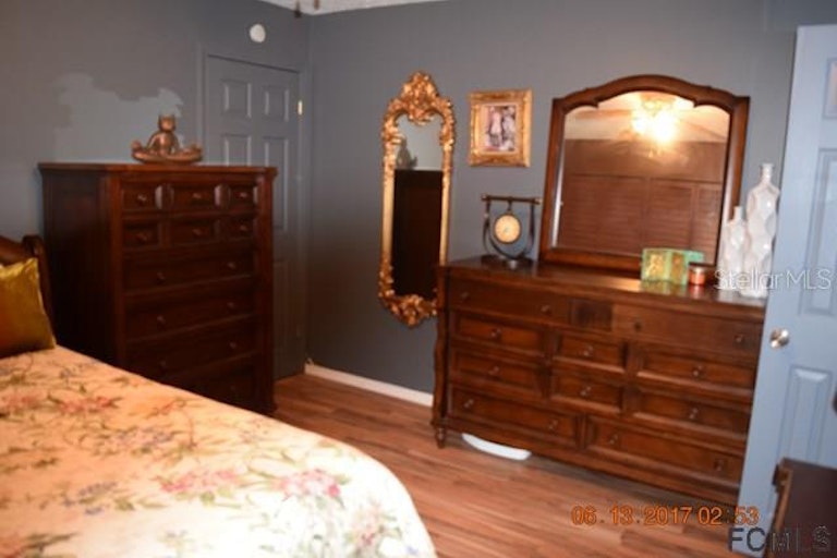 Photo 7 of 34 - 9520 Highland Ave, Jacksonville, FL 32208