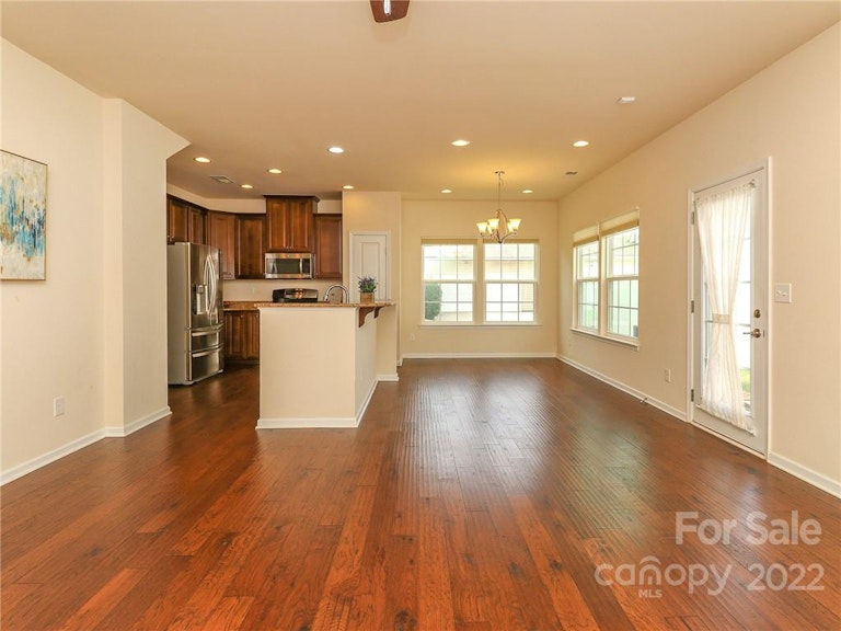 Photo 6 of 39 - 7620 Red Mulberry Way, Charlotte, NC 28273
