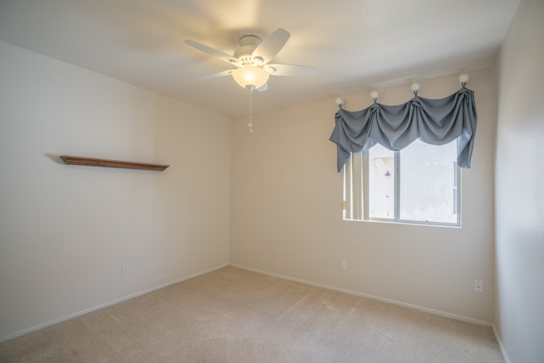 Photo 19 of 36 - 18537 N 85th Ave, Peoria, AZ 85382