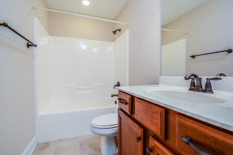 Photo 13 of 17 - 203 McKnitt Pl, Garner, NC 27529