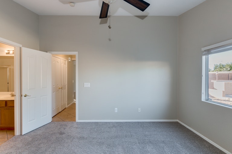 Photo 13 of 25 - 9756 E Knowles Ave, Mesa, AZ 85209
