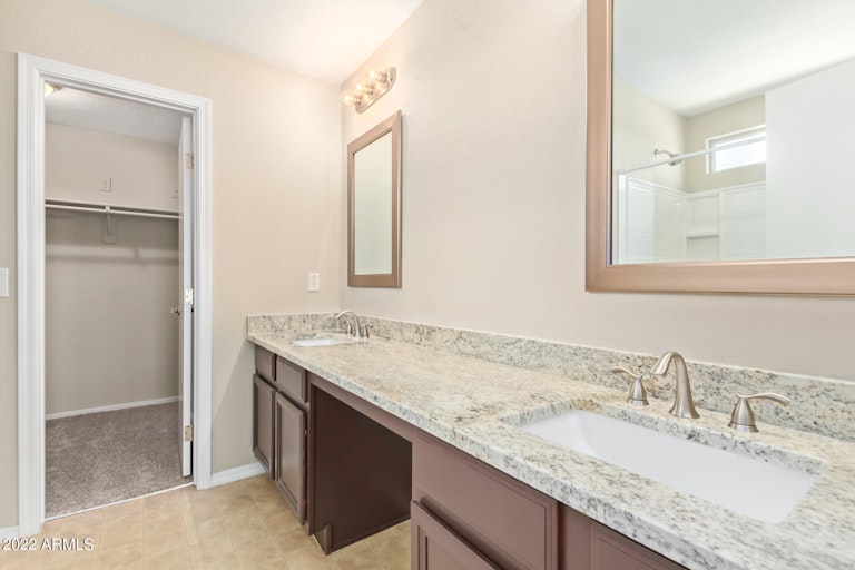 Photo 21 of 32 - 14880 W Columbine Dr, Surprise, AZ 85379