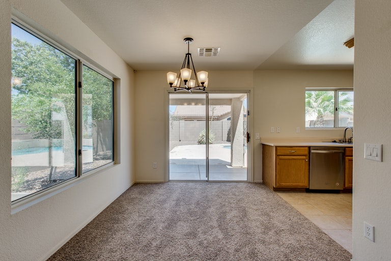 Photo 4 of 30 - 1858 E Carla Vista Dr, Chandler, AZ 85225