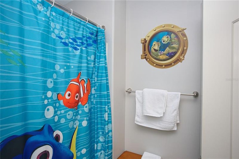 Photo 12 of 31 - 13415 Blue Heron Beach Dr #1408, Orlando, FL 32821