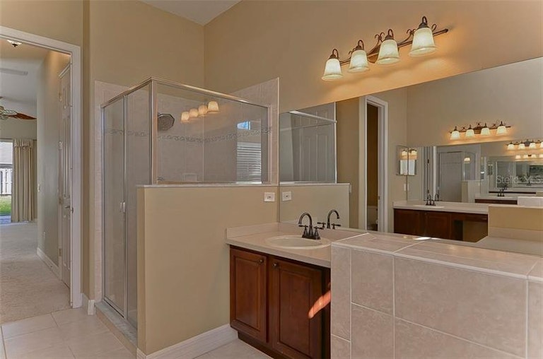 Photo 24 of 25 - 14827 Coral Berry Dr, Tampa, FL 33626
