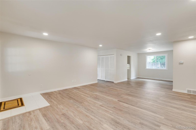 Photo 8 of 36 - 10731 W 104th Ave, Broomfield, CO 80021