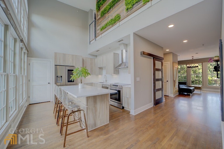 Photo 1 of 44 - 1300 Dekalb Ave NE #132, Atlanta, GA 30307