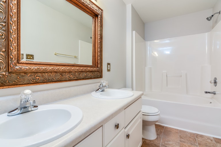 Photo 16 of 19 - 6006 San Marcos Way, Raleigh, NC 27616