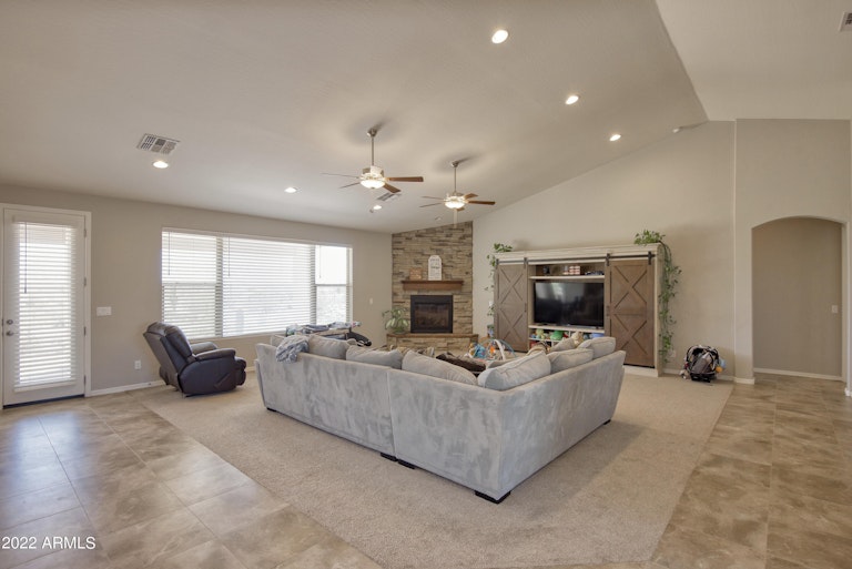 Photo 3 of 32 - 28337 N Finch Trl, Queen Creek, AZ 85142