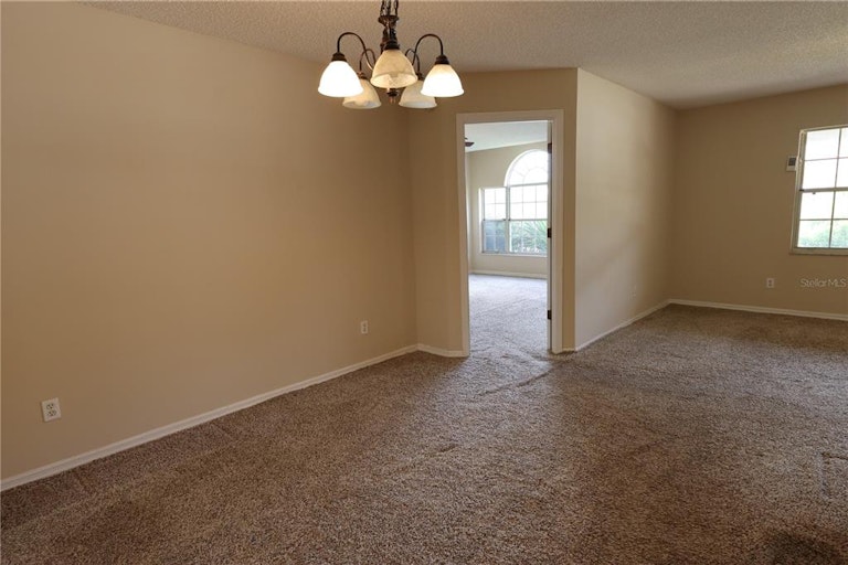 Photo 17 of 48 - 1432 Northvale St, Deltona, FL 32725