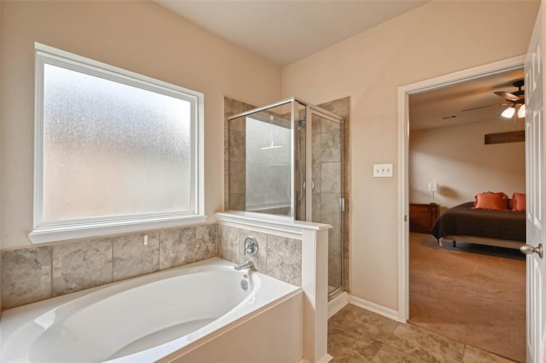 Photo 18 of 30 - 2819 Finwood Dr, Rosenberg, TX 77471