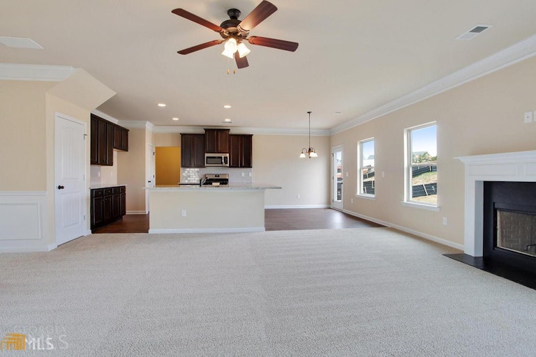 Photo 8 of 25 - 200 Villa Grande Dr #25, Locust Grove, GA 30248