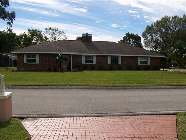 Photo 23 of 24 - 835 E Mann Rd, Bartow, FL 33830