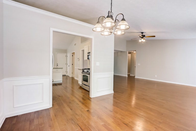 Photo 12 of 23 - 690 Paris Dr, Lawrenceville, GA 30043