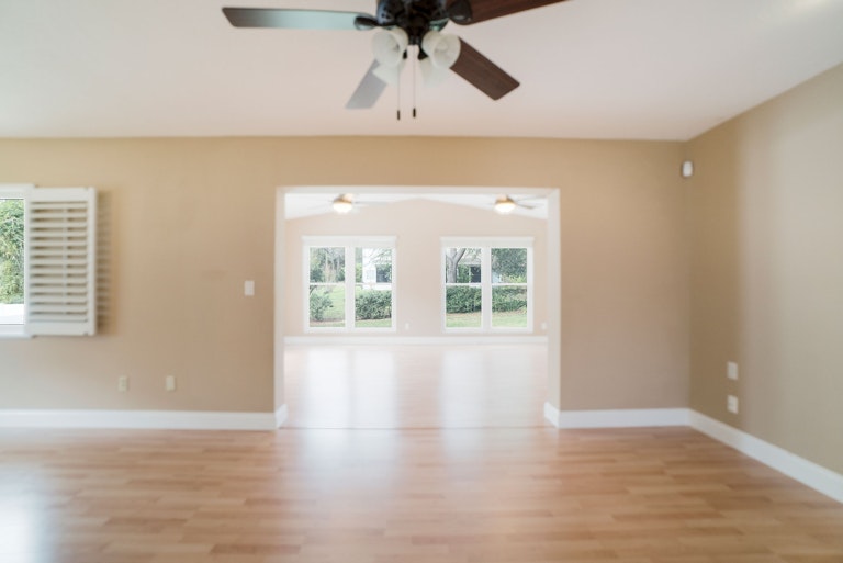 Photo 8 of 17 - 277 W Citrus St, Altamonte Springs, GA 32714