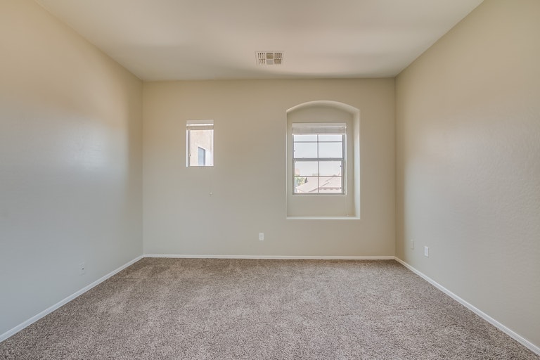 Photo 10 of 34 - 4294 E Velasco St, San Tan Valley, AZ 85140