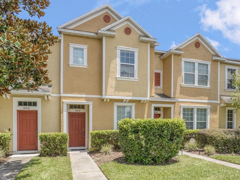 Photo 1 of 30 - 8818 Red Beechwood Ct, Riverview, FL 33578