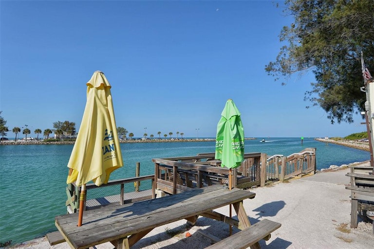 Photo 53 of 57 - 642 Crane Prairie Way, Osprey, FL 34229