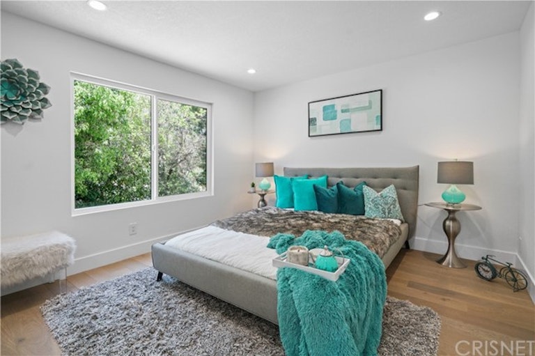 Photo 35 of 43 - 11905 Andasol Ave, Granada Hills, CA 91344