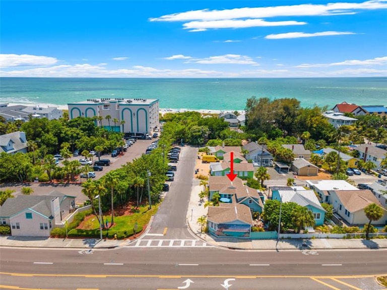 Photo 43 of 52 - 12400 Gulf Blvd #1, Saint Petersburg, FL 33706