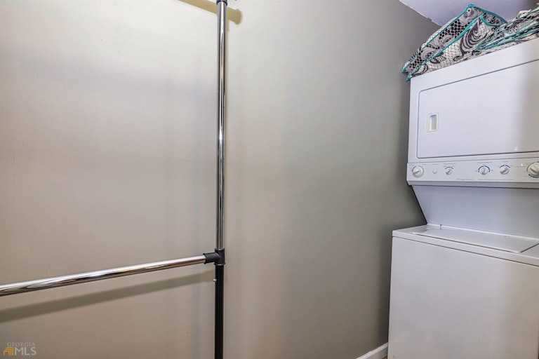 Photo 43 of 61 - 11 Rockridge Dr, Newnan, GA 30265