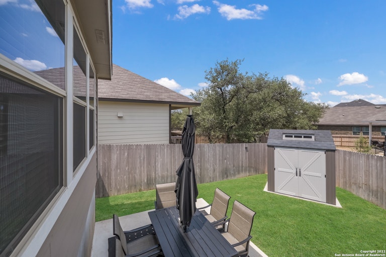 Photo 24 of 26 - 5503 Burr Blf, San Antonio, TX 78266