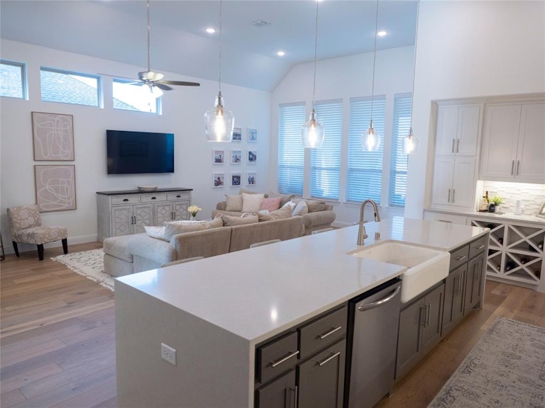 Photo 15 of 33 - 4118 Revard Rd, Celina, TX 75009
