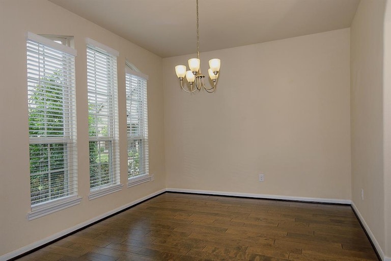Photo 6 of 29 - 3851 Supremes Trl, Spring, TX 77386