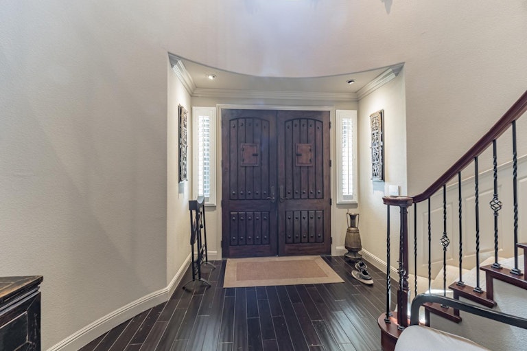 Photo 5 of 49 - 309 Fieldbrook Ct, Roseville, CA 95747