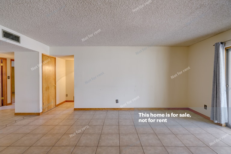 Photo 13 of 31 - 8943 N 13th Ave, Phoenix, AZ 85021