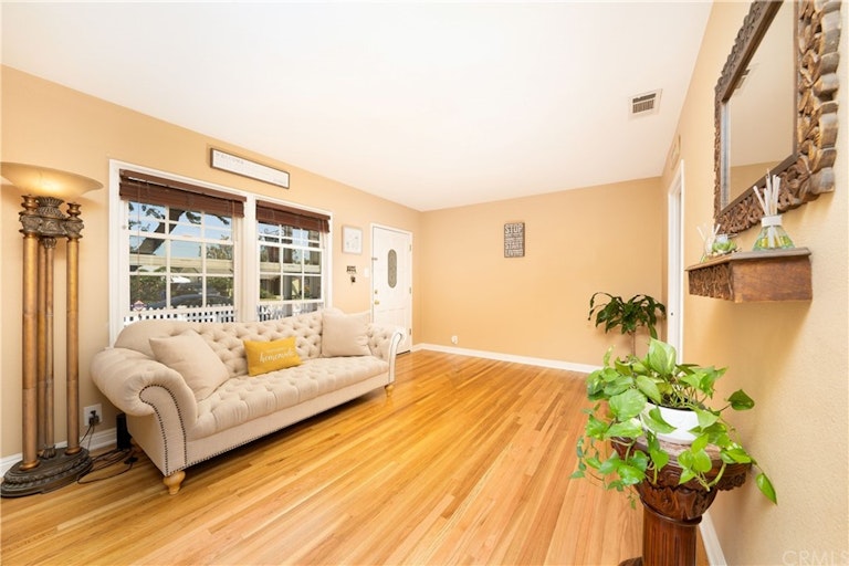 Photo 7 of 45 - 6012 Pepperwood Ave, Lakewood, CA 90712