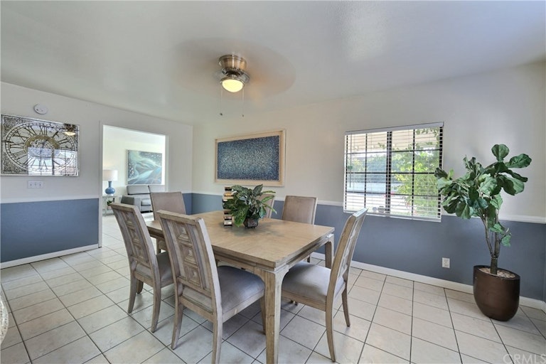 Photo 7 of 46 - 738 S Hollenbeck St, West Covina, CA 91791