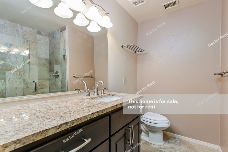 Photo 25 of 27 - 990 S Avenida Los Reyes, Tucson, AZ 85748