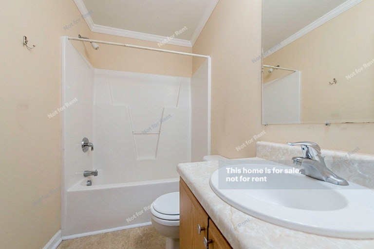 Photo 4 of 15 - 1112 Kendall Dr, Durham, NC 27703