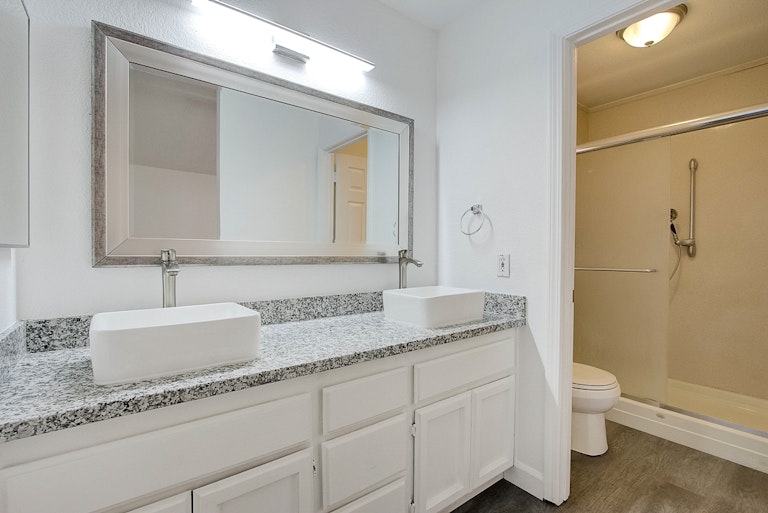 Photo 8 of 35 - 4052 Tawny Meadow Way, Antelope, CA 95843
