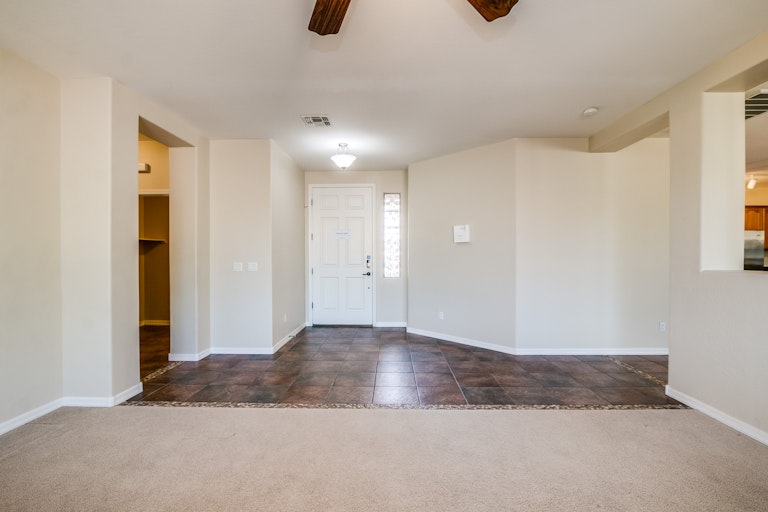 Photo 14 of 32 - 22792 W Hopi St, Buckeye, AZ 85326