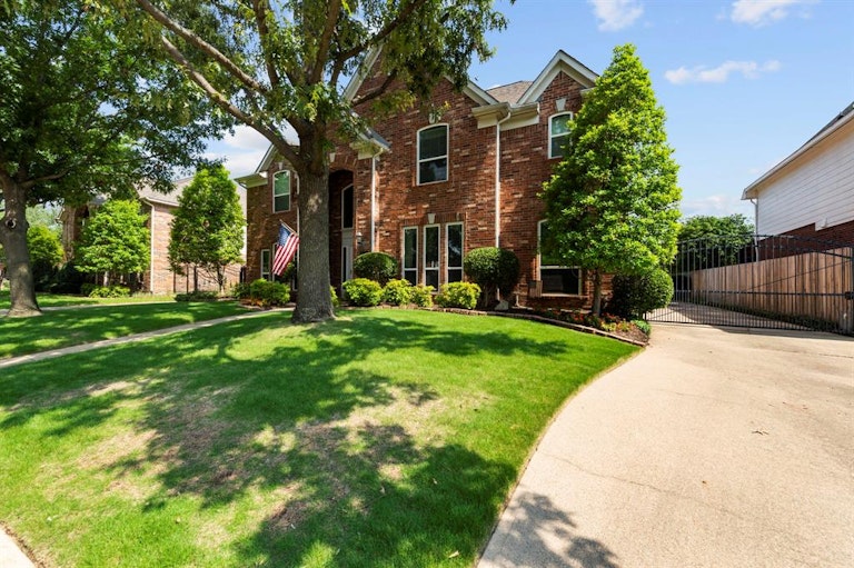 Photo 33 of 40 - 419 Deer Run, Keller, TX 76248