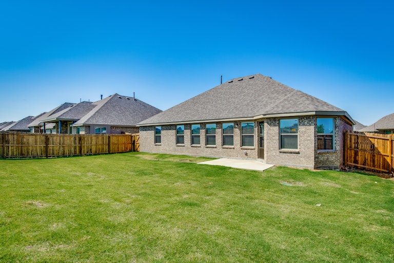 Photo 28 of 28 - 280 Van Buren Dr, Forney, TX 75126